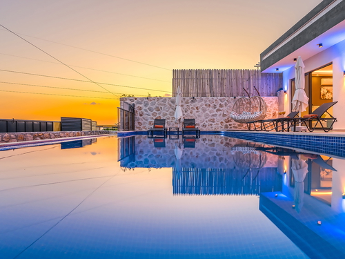  gece  -  Kasım
  | Kalkan Akbel’de Deniz Manzaralı, Jakuzili ve Saunalı Balayı Villası | 4 Kişilik Özel Tatil